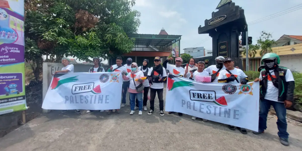 Simbol Semangka dan Doa GMC Mojokerto untuk Perjuangan Palestina